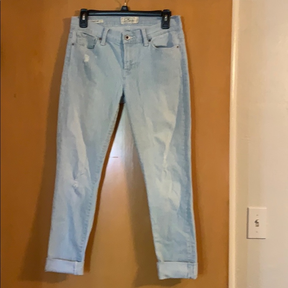 Lucky brand capri size 4/27